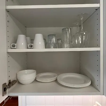 Tunnelmallinen Puutalohuoneisto. 아파트